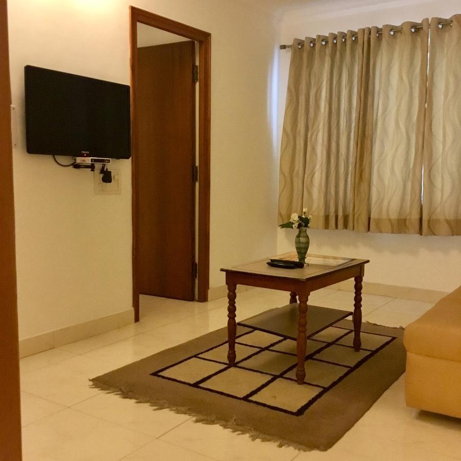 Sai Towers Hotel Puttaparthi Exterior foto
